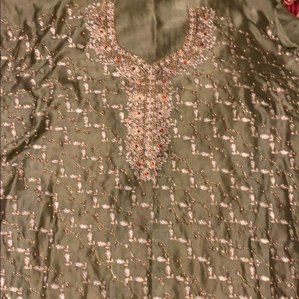 Pakistan clothes